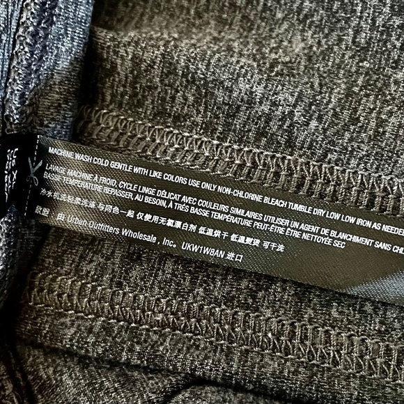 FREE PEOPLE Movement Infinity Leggings Cropped Charcoal Heather Gray X-Large - Picture 14 of 15